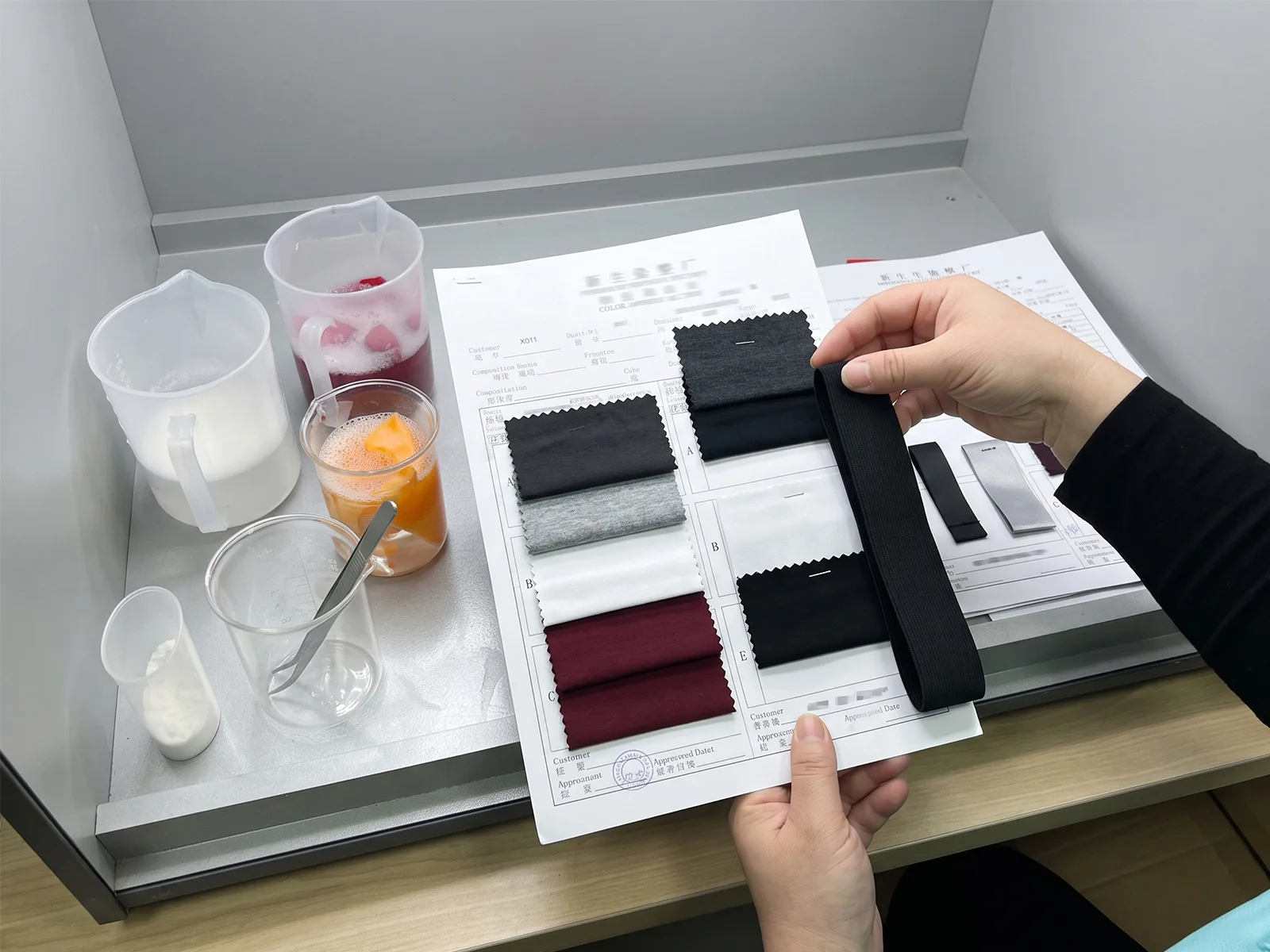 Fabric, waistband and specifications checked before men's underwear production